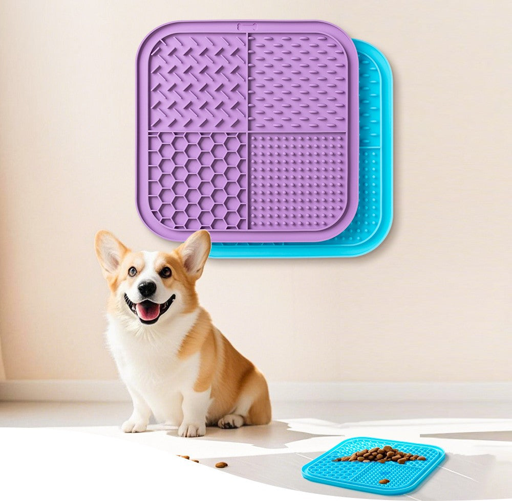 Pet Licking Mat with Suction Cups - Slow Feeder Silicone Pad for Dogs & Cats